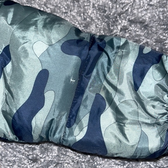 Gap Baby 100% Recycled Polyester Puffer One-Piece - Picture 4 of 4